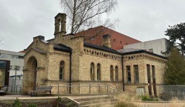 Bērnu klīniskās universitātes slimnīcas vēsturiskā kapelas ēka.