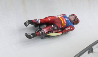 Latvijas komandai Pasaules kausa kamaniņu sportā posmā trešā vieta jaukto pāru sacensībās divniekiem / Raksts