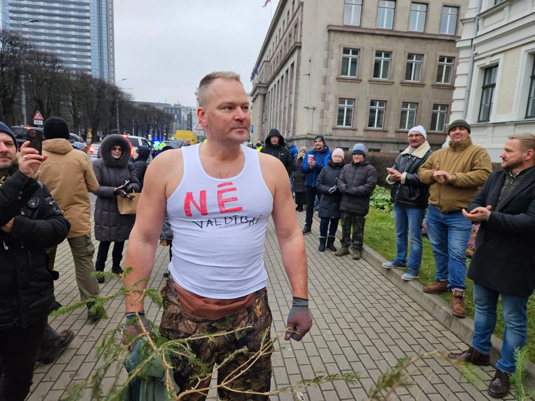 Pprotestē pret autoceļu lietošanas nodevu komercauto līdz 3,5 tonnām, 07.12.2025