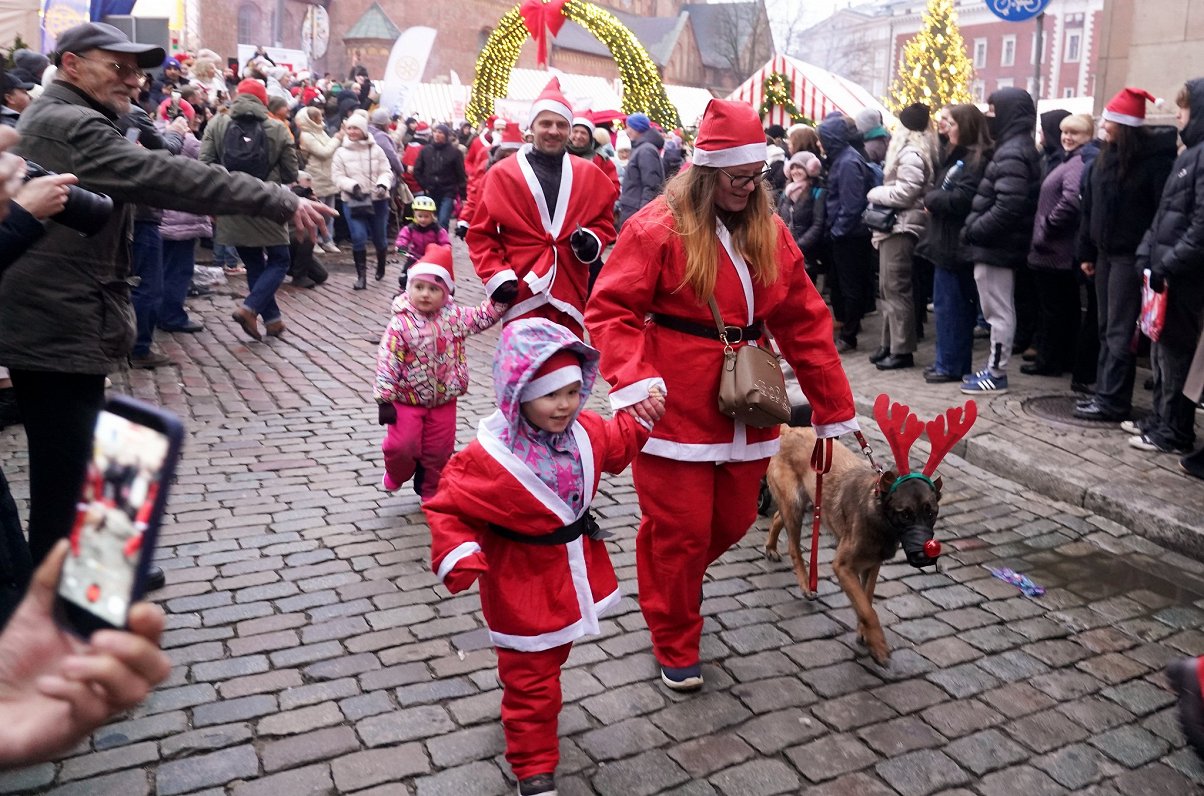 Ziemassvētku vecīšu skrējiens &quot;Santa Fun Run&quot;, 07.12.2025