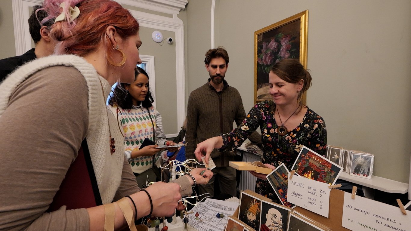 Latviešu Ziemassvētku tirdziņš Londonā