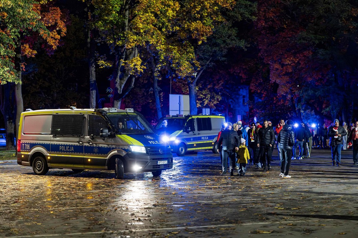 Kauņā ar vietējo iedzīvotāju palīdzību aizturēts divu sieviešu slepkavībā apsūdzēts vīrietis / Raksts