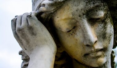 Pacients noklusē, bet āda «izpļāpājas» – kā dzīvesveids ietekmē ādas veselību un izskatu? / Raksts