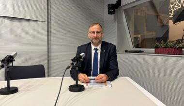 Pēc autoceļu lietošanas nodevas izmaiņām trūks 3,9 miljonu eiro ceļu pārbūvei / Raksts