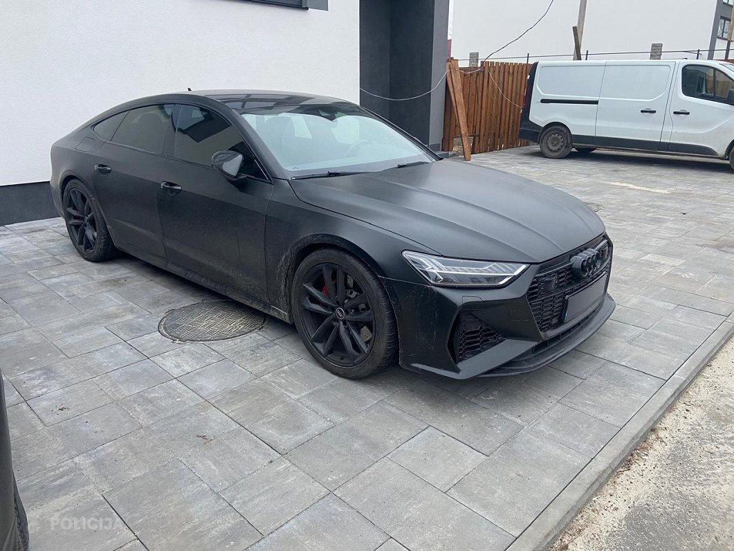 Policija atklāj Ukrainā bāzētu telefonkrāpnieku tīklu; aizturēti 12 Latvijas pilsoņi