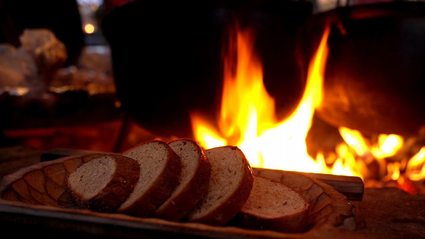 Ziemassvētku tirdziņš Doma laukumā