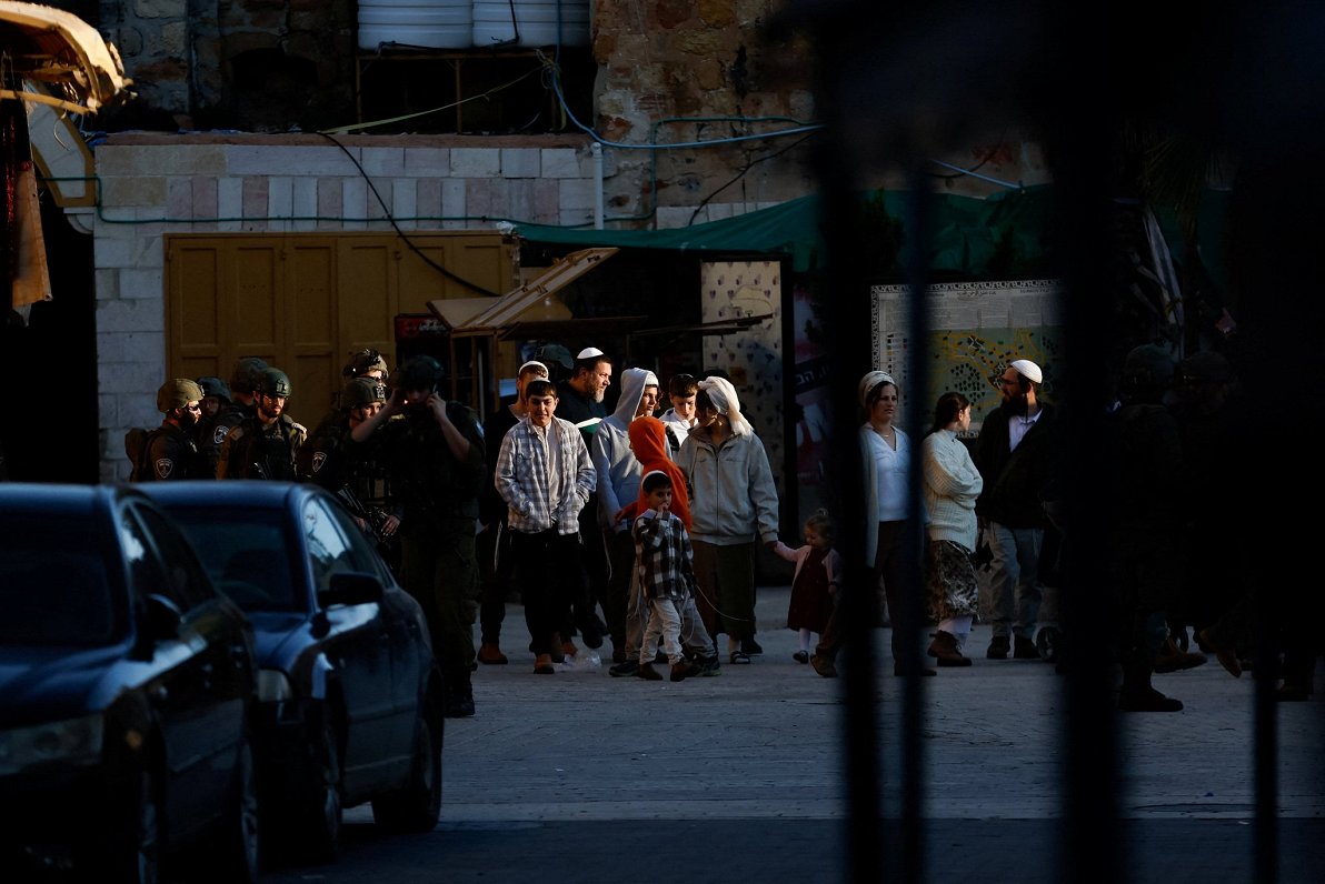 Izraēla būvēs 19 jaunas ebreju apmetnes okupētajā Rietumkrastā / Raksts