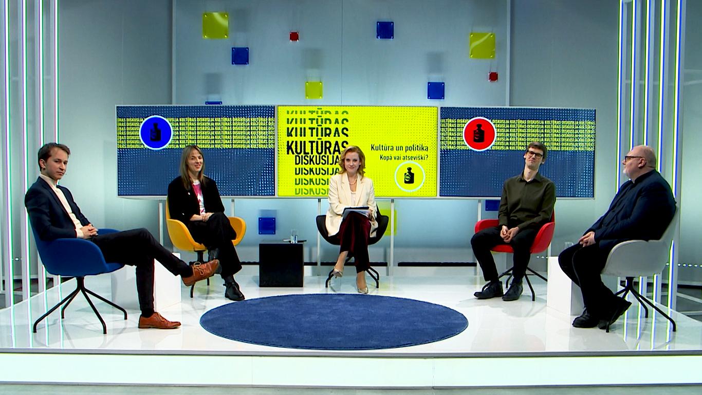 Kultūra un politika – šķiramas vai nešķiramas? Diskusija par mākslas un varas attiecībām / Raksts