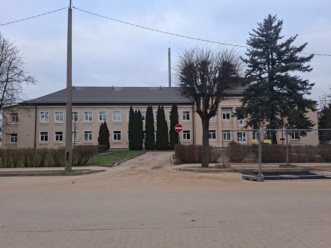 Bauskas slimnīca atjaunos Terapijas un aprūpes nodaļas darbu; ieviesti pagaidu drošības risinājumi / Raksts