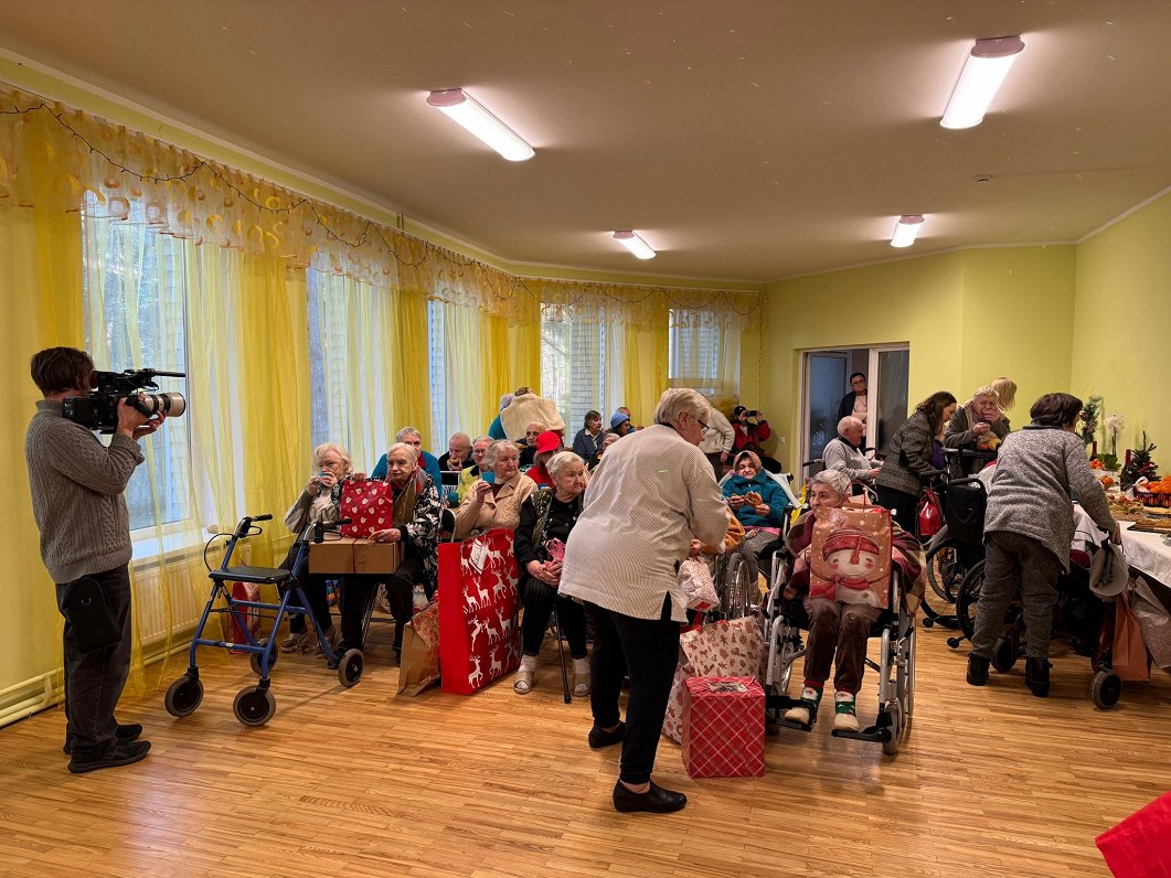 Ziemassvētki aprūpes centrā "Gauja"