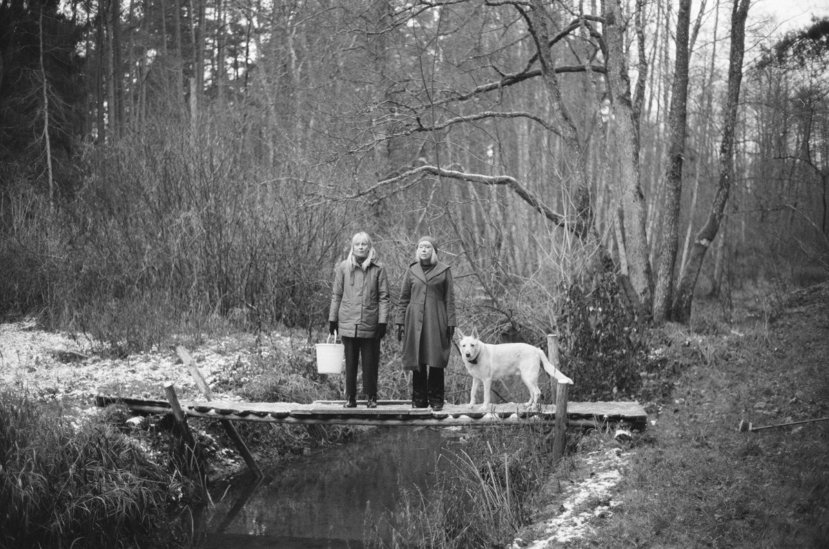 nevis tikai pozitīvi afišēto pusi, bet par iekšpusi / Raksts