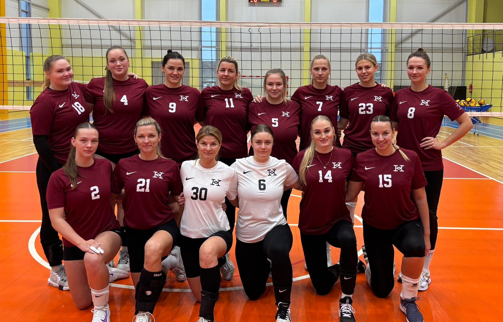 Sieviesu Volejbola Komanda