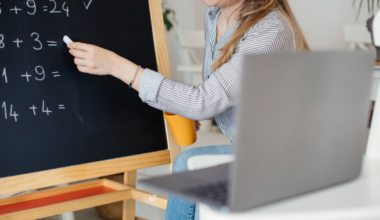 Pedagogu algu celšanas grafiku plāno atsākt īstenot no 2027. gada