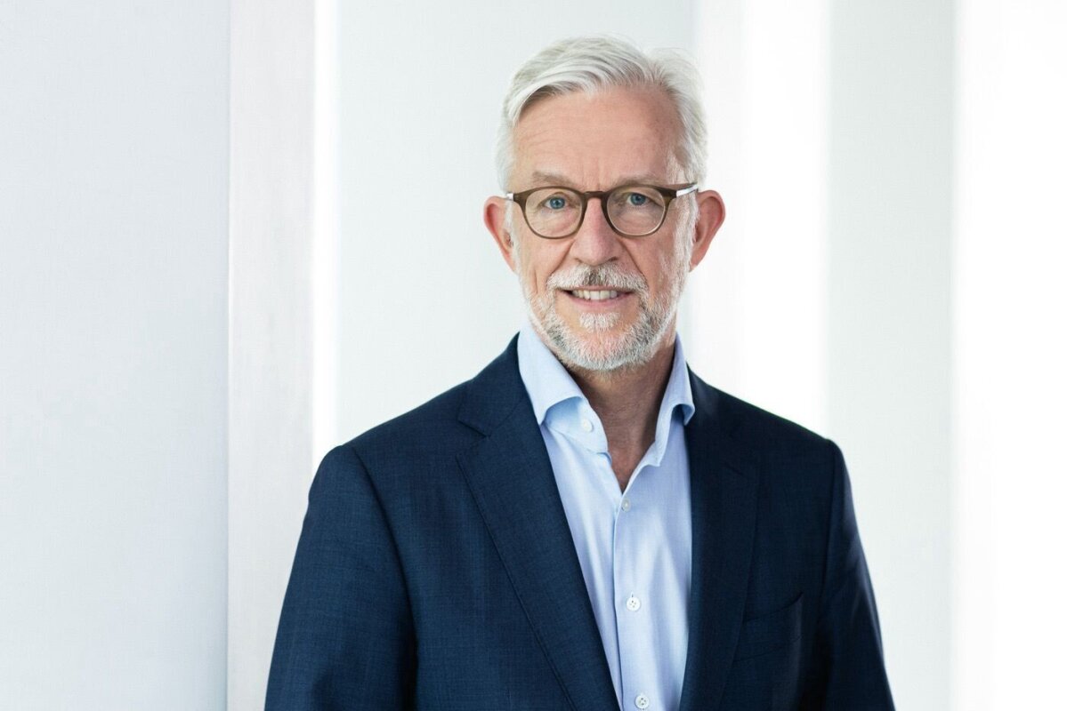 Par Luminor padomes priekšsēdētāju iecelts Karls fon Rors