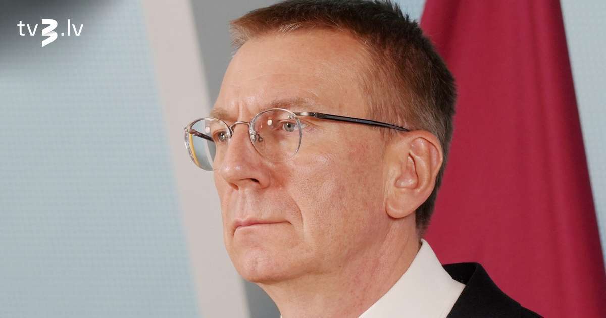 Rinkēvičs prasīs Saeimai pārskatīt likumu par ceļu lietošanas nodevas palielināšanu kravas auto