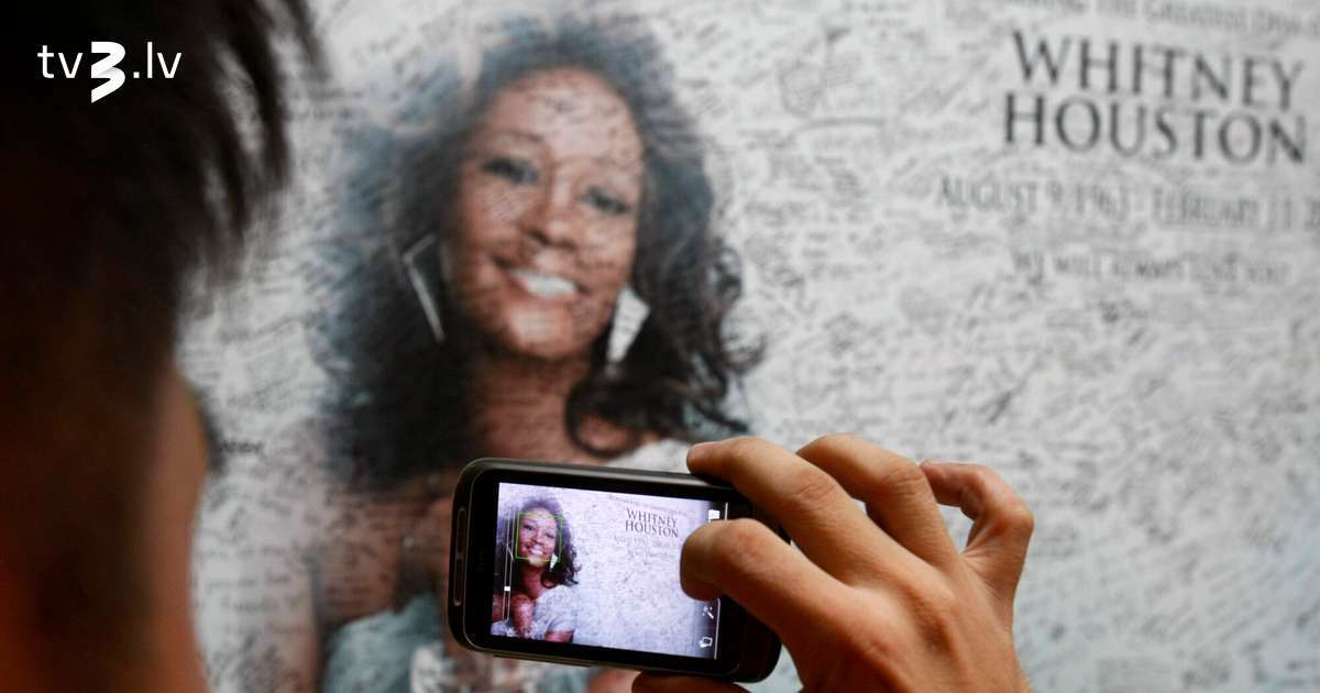 Slava, fani un īsāks mūžs: Pētījums atklāj, ka slaveni dziedātāji mirst jaunāki nekā citi