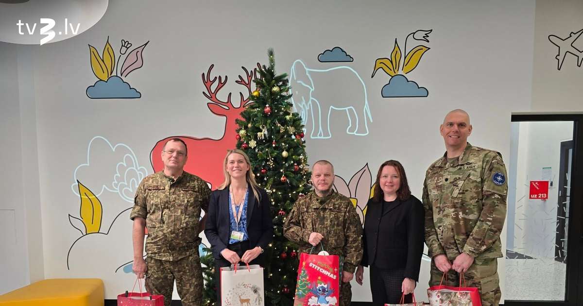 “Mazs prieks, liela nozīme!” NATO vienība decembrī iepriecina Bērnu slimnīcas mazos pacientus - tv3.lv