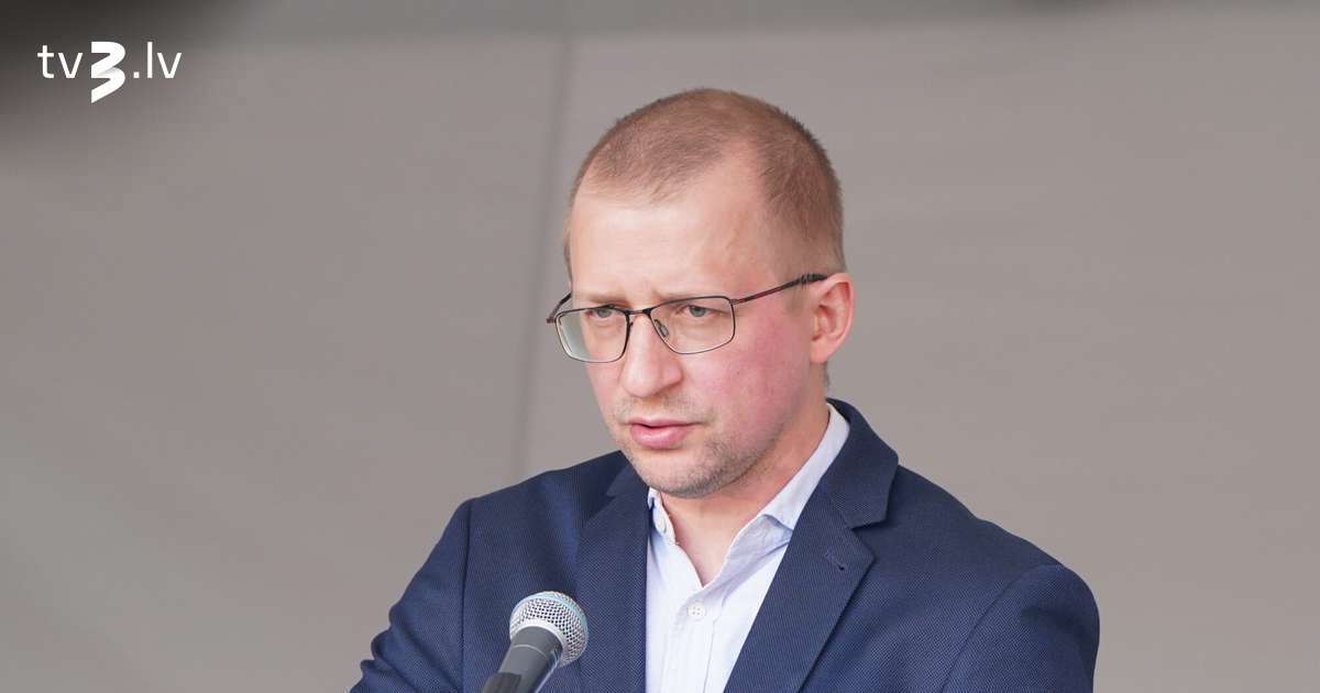 Idejisku domstarpību dēļ “Bez partijām” pamet tās līdzdibinātājs Baško