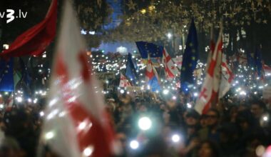 Gruzija pret protestētājiem pavērš ķīmisko ieroci, vēsta medijs