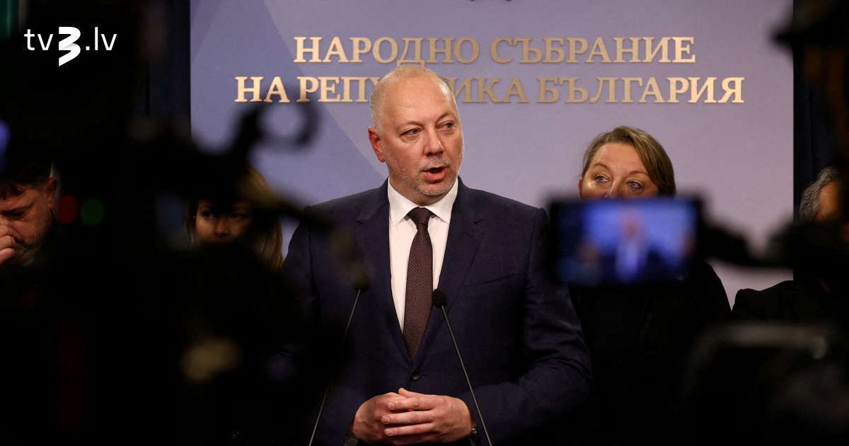 Masveida protesti un apsūdzības korupcijā piespiež Bulgārijas valdību atkāpties