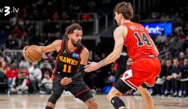 Rezultatīvā Janga atgriešanās spēlē “Hawks” pēdējās sekundēs zaudē “Bulls”