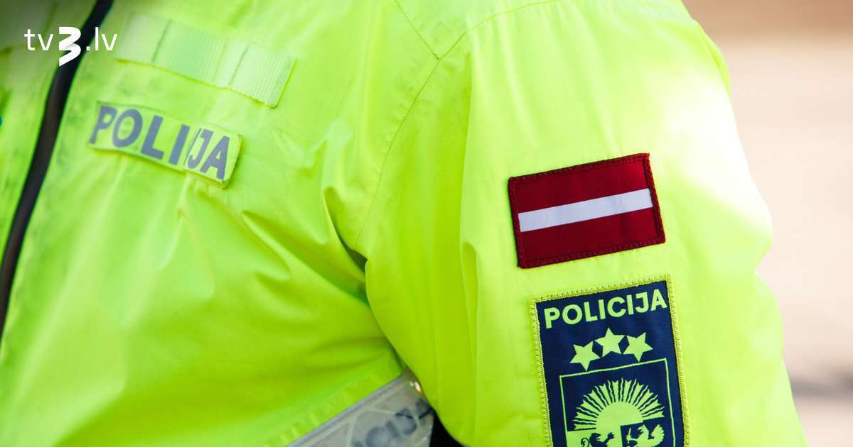 Policists cigarešu kontrabandistam nopludinājis informāciju par plānoto pārbaudi - tv3.lv