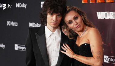 Gredzens Mailijas Sairusas zeltenī raisa runas par saderināšanos