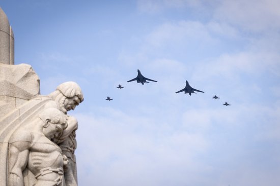 Noslēgusies aptauja: Par kurām tēmām vēlies vairāk lasīt "Delfi" 2026. gadā?