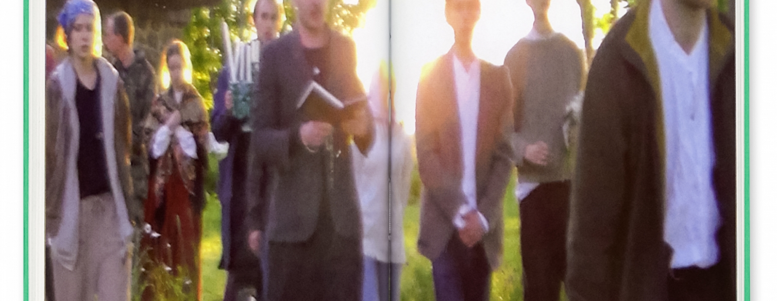 Pašbilde ar debijas krājumu. Kirila Ēča dzejas krājuma te nu ir tā vasariņa recenzija / Diena