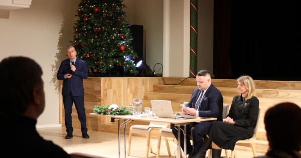 Aizvadīta iedzīvotāju tikšanās ar Jēkabpils novada vadību Jēkabpils Tautas namā