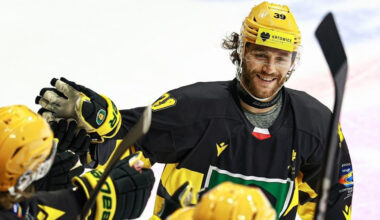 Cibuļskim un Feceram par Kontinentālā kausa bronzu būs jācīnās pret Polijas klubu – Hokejs – Sportacentrs.com