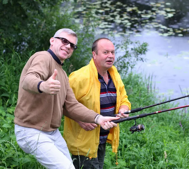 Aktieri Danis Porgants un Jānis Jarāns.