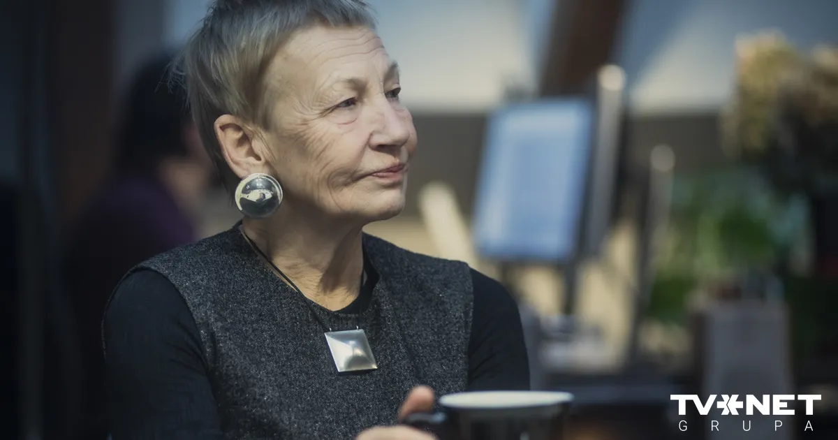 Par miljoniem pārdota brīvdienu māja "Lieldienu sala" Kaltenē - Apollo.lv