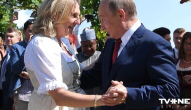 Austrijas eksministrei Kneislai rosina atņemt pilsonību