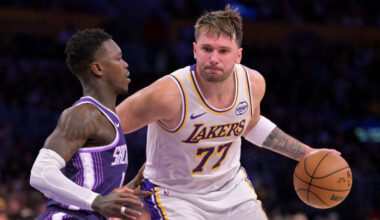 Šrēderu diskvalificē par uzbrukumu Dončičam, Kids un Brauns kritizē tiesnešus, Jūtai smaga sakāve mājās – Basketbols – Sportacentrs.com