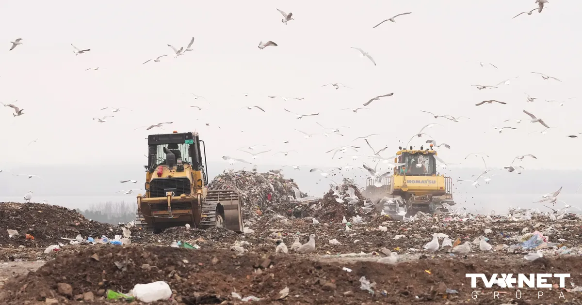 Pieaug tarifi par nešķirotu sadzīves atkritumu nodošanu poligonos
