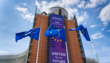 Informēs par aktualitātēm ES – sešās Latvijas pilsētās darbu sāks jauni centri