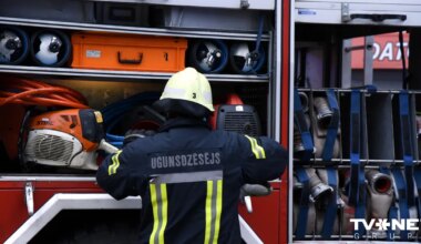 Rīgā ugunsgrēka dēļ evakuēti 36 cilvēki