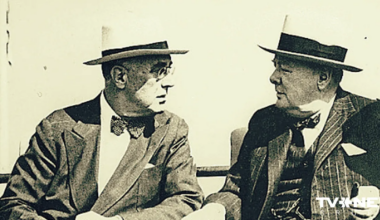 Vinstona Čērčila burtiski kailā diplomātija