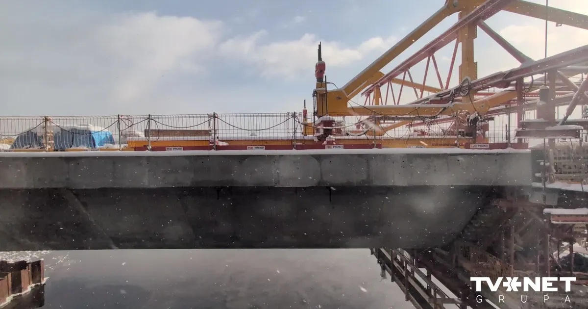 Satiksmes ministrija pieprasa aprēķinus par "Rail Baltica" tilta balsta iekonservēšanu Daugavā