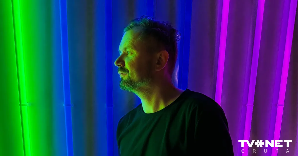 "Mana sieva mani no visas sirds ienīda"