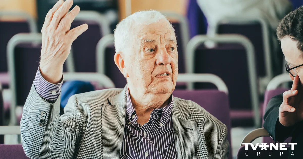 Virsdiriģenti nolemj pārtraukt līdzdalību dziesmu svētkos "Manai Dzimtenei"