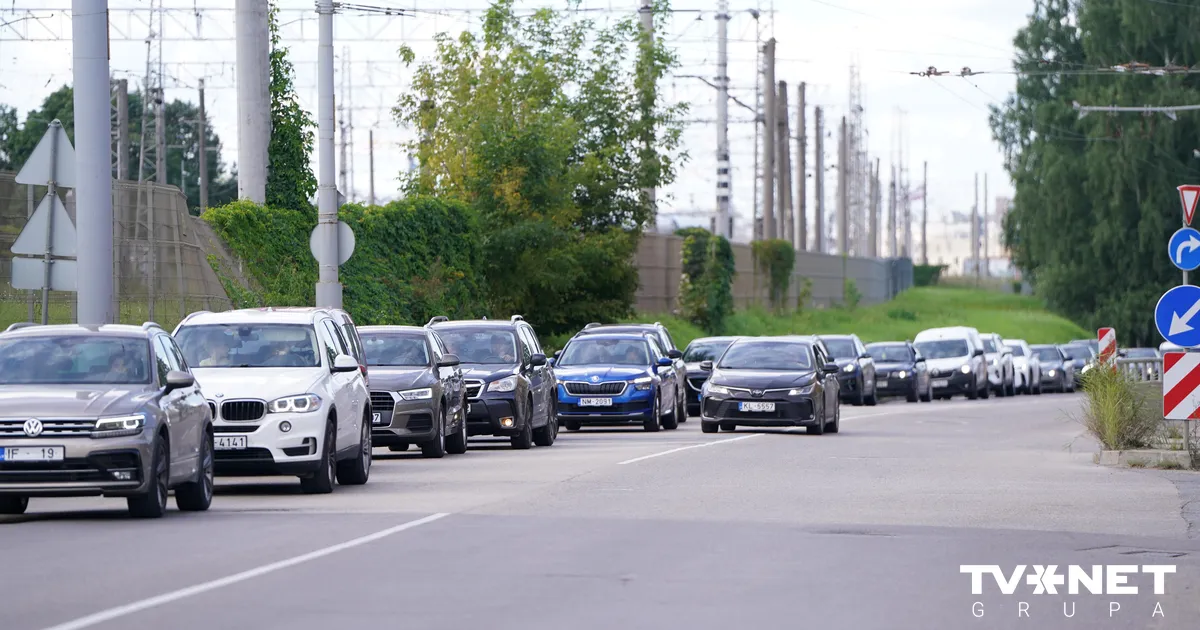 Kā vēstures atskaites pasargā pircējus Eiropas jaunajā akumulatora pases ērā?