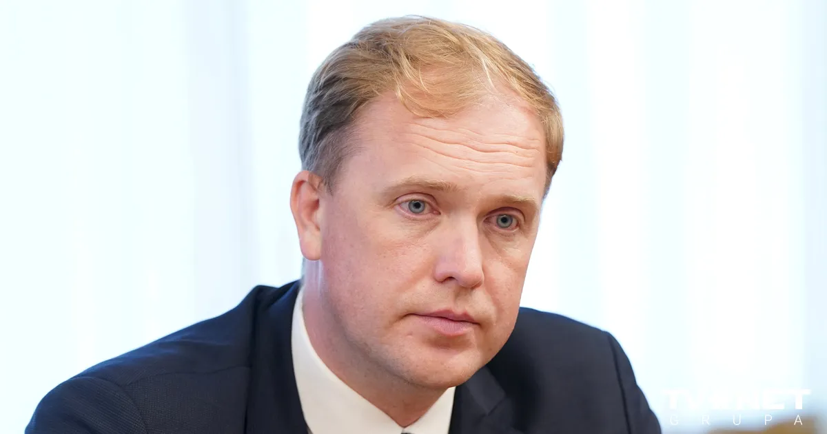 Valainis internetā izteicis piedāvājumu Īlonam Maskam - Apollo.lv