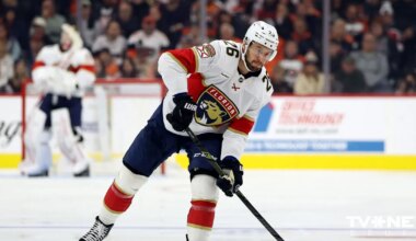 Balinskim rezultatīva piespēle, Vilmanim trīs spēka paņēmieni uzvarā pret NHL "karstāko" komandu