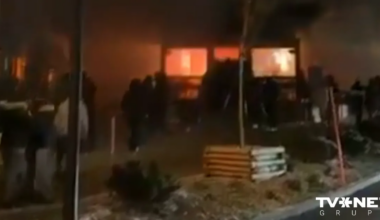 VIDEO ⟩ Ugunsgrēks Šveices slēpošanas kūrortā: apmēram 40 bojāgājušo