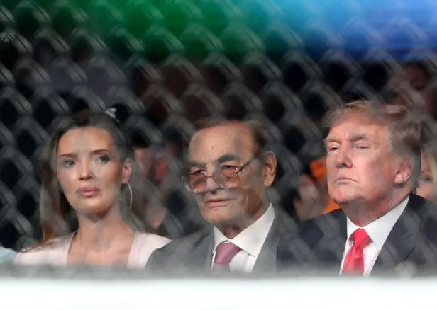 Oleksandra Mikolajenko, Fils Rafins un Donalds Tramps. (2016. gada foto)