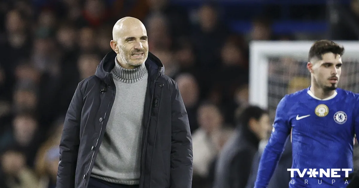 "Chelsea" jauno gadu sāk ar šķiršanos no galvenā trenera