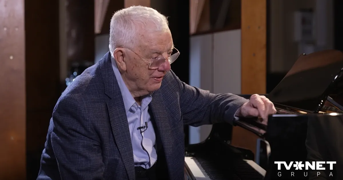 VIDEO ⟩ Raimonds Pauls atklāj, ka 2025. gads ir bijis vairāk nekā drūms