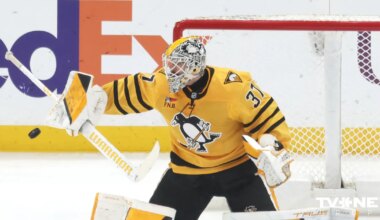 Šilovs gadu iesāk ar 24 atvairītiem metieniem un uzvaru pār "Red Wings"